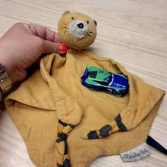 ブランケット がiLostで IKEA Montpellier によって報告されました