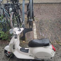 Mini speelgoed scooter, iLost'a bildirildiği gibi