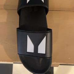 Sandals, as reported by Familie Resort Molenwaard using iLost