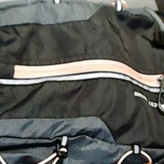 Saco, como reportado por SnowWorld Landgraaf utilizando o iLost