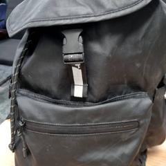 Ryggsekk Freideriki, som rapportert av Connexxion Amstelland-Meerlanden Schiphol Noord ved bruk av iLost