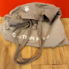 Väska, rapporterat av Arriva Limburg Noord med iLost