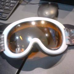 Skibril, jak nahlášeno SnowWorld Landgraaf pomocí iLost