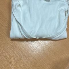 Košile T-shirt, jak nahlášeno Sheraton Brussels Airport Hotel pomocí iLost