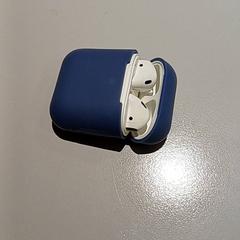 Sluchátko Blauw hoesje, jak nahlášeno Padualaan 97 pomocí iLost