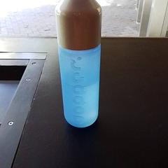 Bouteille Blauwe dopper, a été signalé par Apenheul utilisant iLost