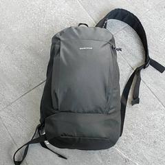 Mochila, segundo informou Regio Limburg - Leuven usando iLost