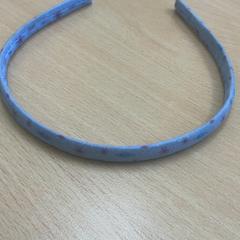 Haarreifen, gemeldet von Schönbrunn "Group Center" über iLost