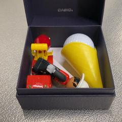 Joguina bakje met wat speeltjes erin, segons ha informat IKEA Haarlem mitjançant iLost