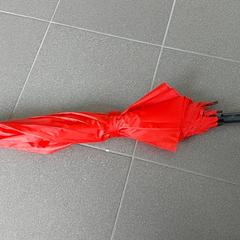 Parapluie - Rood, a été signalé par Centraal magazijn utilisant iLost