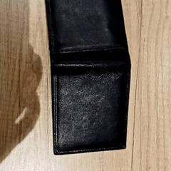 財布 がiLostで Regio Antwerpen - Brussel によって報告されました