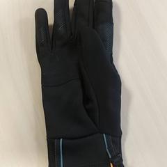 Kleding  - Handschoen zwart, zoals gemeld door Regio Oost-Vlaanderen met iLost