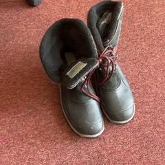 Schoenen, zoals gemeld door Arriva Achterhoek-Rivierenland met iLost