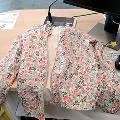 Jaqueta infantil, segons ha informat IKEA Grenoble mitjançant iLost