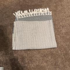 Kleed, zoals gemeld door Van der Valk Hotel Apeldoorn - De Cantharel met iLost