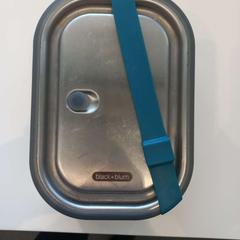 Bazkari-kutxa, gisa salatu by Arriva Limburg Zuid iLost erabiliz