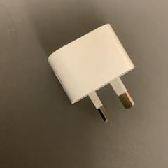 Adapter, as reported by MEININGER Hotel Copenhagen using iLost