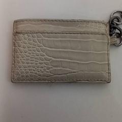 Portefeuille, a été signalé par allGo Almere utilisant iLost