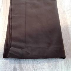 Scialle Bruin, come riportato da EBS Tramplein utilizzando iLost