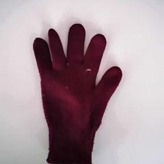 Rukavice, ako bolo nahlásené Twisto pomocou iLost