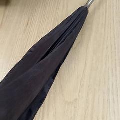 Paraigües, segons ha informat IKEA Clermont Ferrand mitjançant iLost