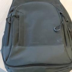 バックパック がiLostで Regio Antwerpen - Brussel によって報告されました