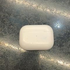 حافظة airpods، كما تم الإبلاغ عنه بواسطة Rotterdam The Hague Airport عبر iLost