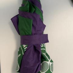 Paraply Paars en groen, som rapportert av Fenix ved bruk av iLost