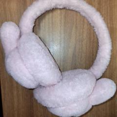 Abafadores roze, como reportado por Qbuzz DMG utilizando o iLost