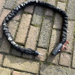 Kettingslot, segundo informou a iLost