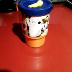 Bicchiere da bere, come riportato da Apenheul utilizzando iLost
