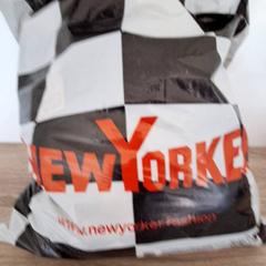 Bolsa de plastico & Bolsa New Yorker, ha sido reportado por RRReis IJssel-Vecht Lelystad con iLost