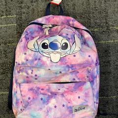Mochila Roze/paars Stitch, ha sido reportado por Connexxion Noord Holland Noord Alkmaar con iLost