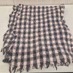 Shawl, as reported by Transdev Gooi en Vechtstreek using iLost