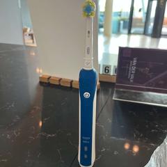 전동 칫솔 Oral B, iLost를 사용하여 Van der Valk Hotel Veenendaal에 보고됨