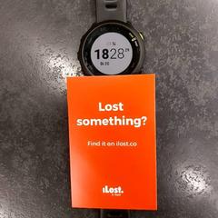 Smart klocka, rapporterat av Rotterdam The Hague Airport med iLost