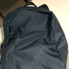 バックパック がiLostで Regio Antwerpen - Brussel によって報告されました