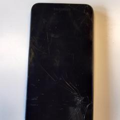 Telefoon がiLostで Syntus Provincie Utrecht によって報告されました