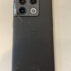 Mobiltelefon 10 pro Oneplus, amint azt Gemeente Amsterdam - Bureau Gevonden Voorwerpen az iLost segítségével jelentette.