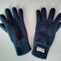 Handskar, rapporterat av Twisto med iLost