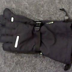 Handschuhe burton, gemeldet von SnowWorld Landgraaf über iLost