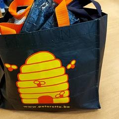 Väska - Plastiek zak, rapporterat av Centraal magazijn med iLost