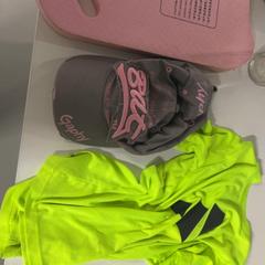 Riding waves board diving, amint azt Silver Sands Beach az iLost segítségével jelentette.