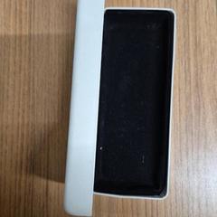 Glasses case box, as reported by Vrije Universiteit Brussel (VUB) using iLost