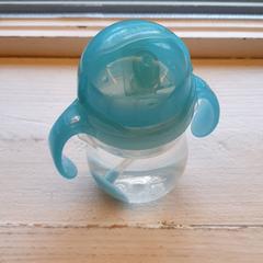 Drinking bottle, as reported by DierenPark Amersfoort using iLost