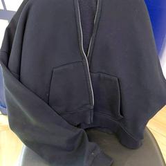 Veste, a été signalé par IKEA Nantes utilisant iLost