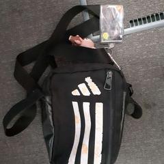 Taška, ako bolo nahlásené Regio Limburg - Leuven pomocou iLost