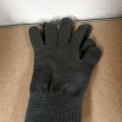 Handschuhe Groenig, gemeldet von Qbuzz GD Groningen Peizerweg über iLost