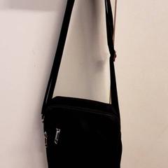 Väska, rapporterat av Qbuzz ZHN med iLost