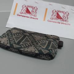 Carteira M M J KAMER, como reportado por Gemeente Utrecht utilizando o iLost